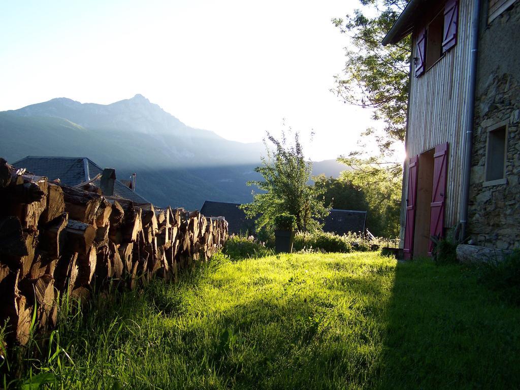 Le Baluchon Bed & Breakfast Cierp Cameră foto